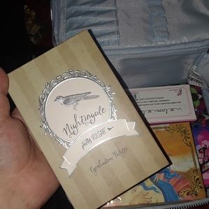 Pretty vulgar makeup pallete